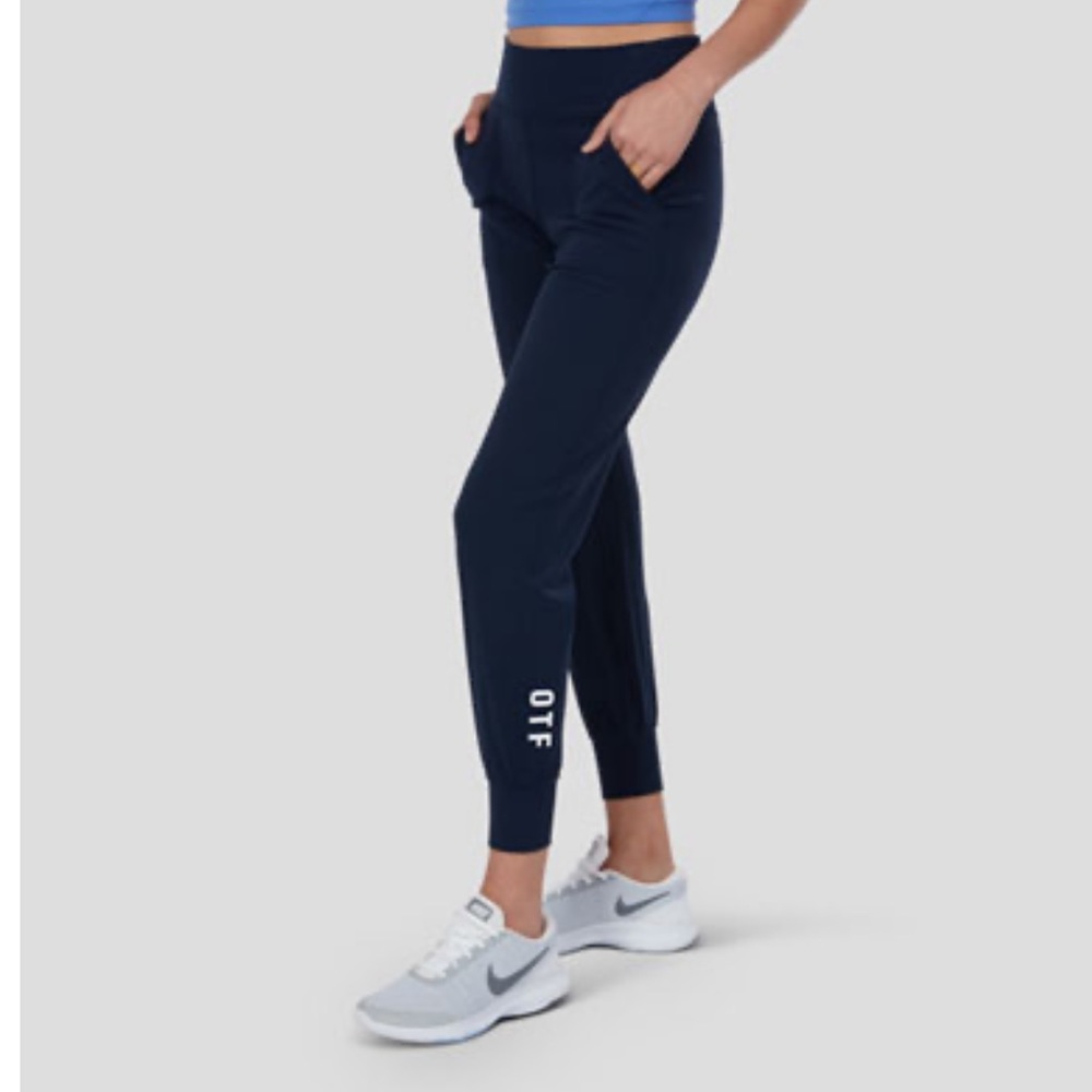 Lululemon Align OTF jogger, navy 6 NWT